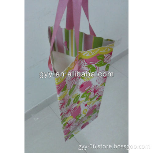 Perfume triangle gift bags GYY